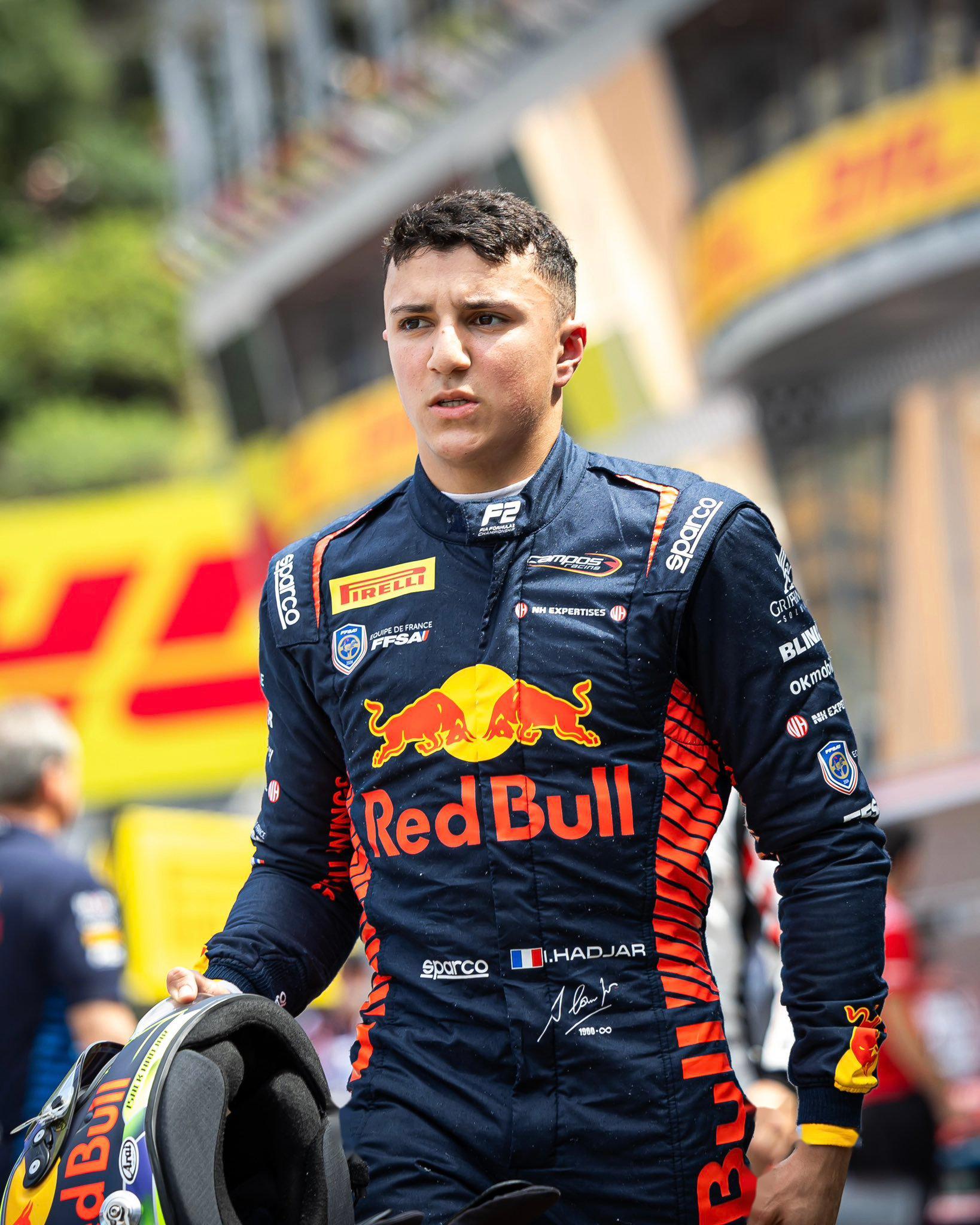 索伯车队绝杀红牛车队，佩雷兹统治全场