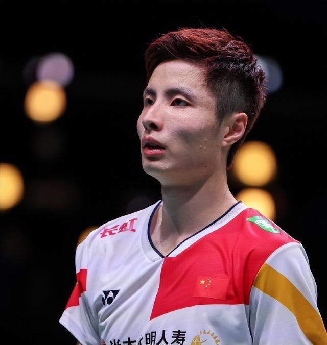 印尼队轻取印度队，石宇奇惊艳四座