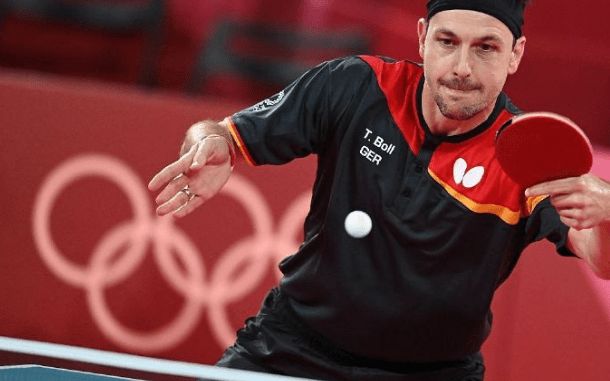 葡萄牙队鏖战瑞典队，波尔高光表现