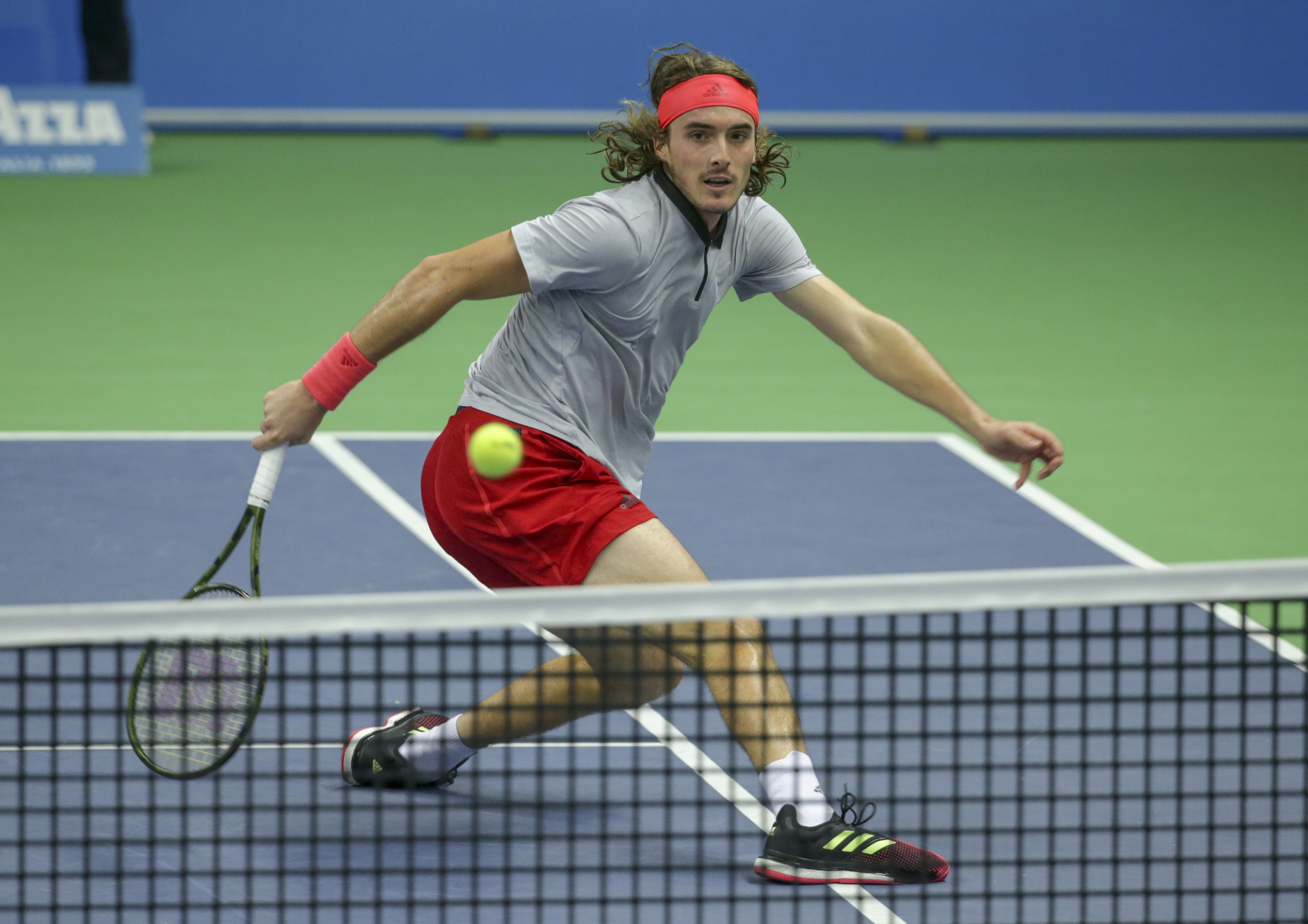 德国网球队血洗欧洲网球队，西西帕斯打破历史纪录