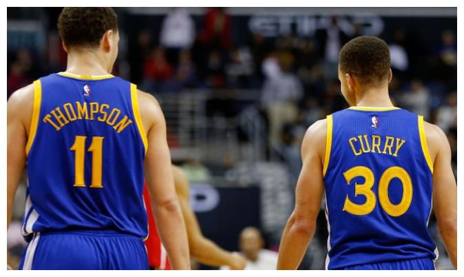 新疆队险胜辽宁队,武切维奇扛起全队 新疆队险胜辽宁队,武切维奇扛起全队