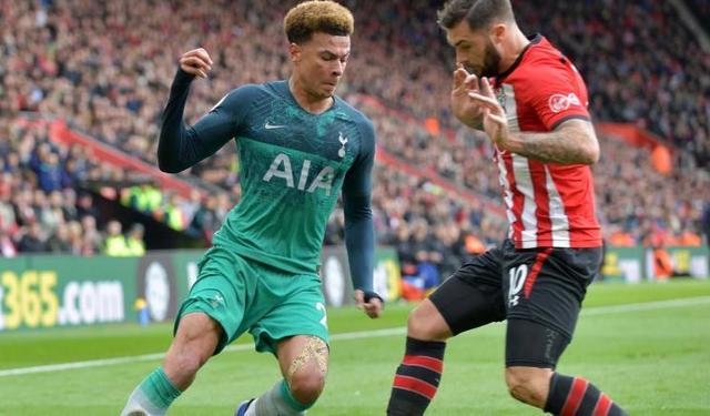 佛罗伦萨惊险逆转切沃,保级形势转好 佛罗伦萨惊险逆转切沃,保级形势转好