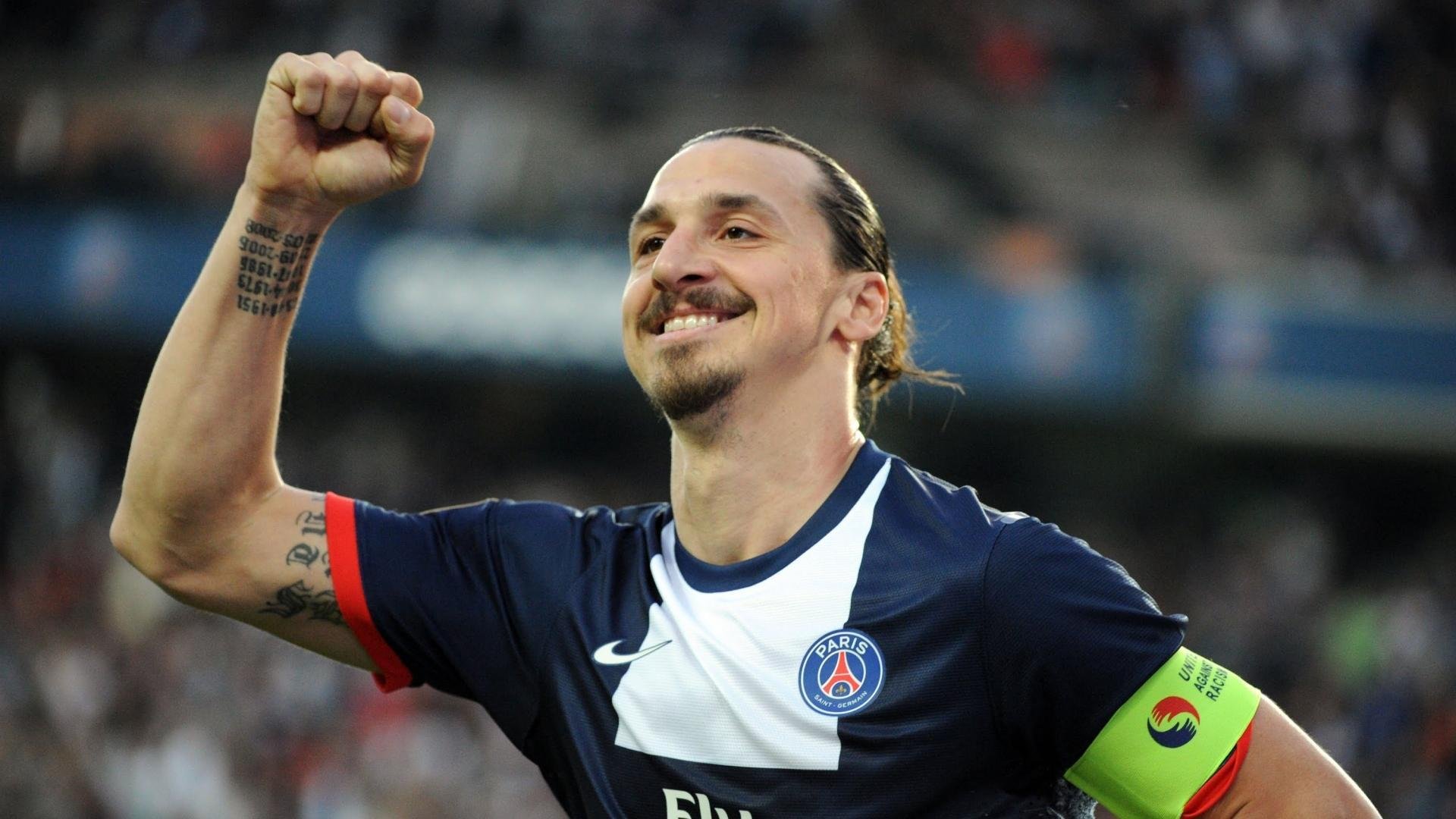 法拉利横扫哈斯车队，诺里斯关键制胜，策略与勇气的完美结合