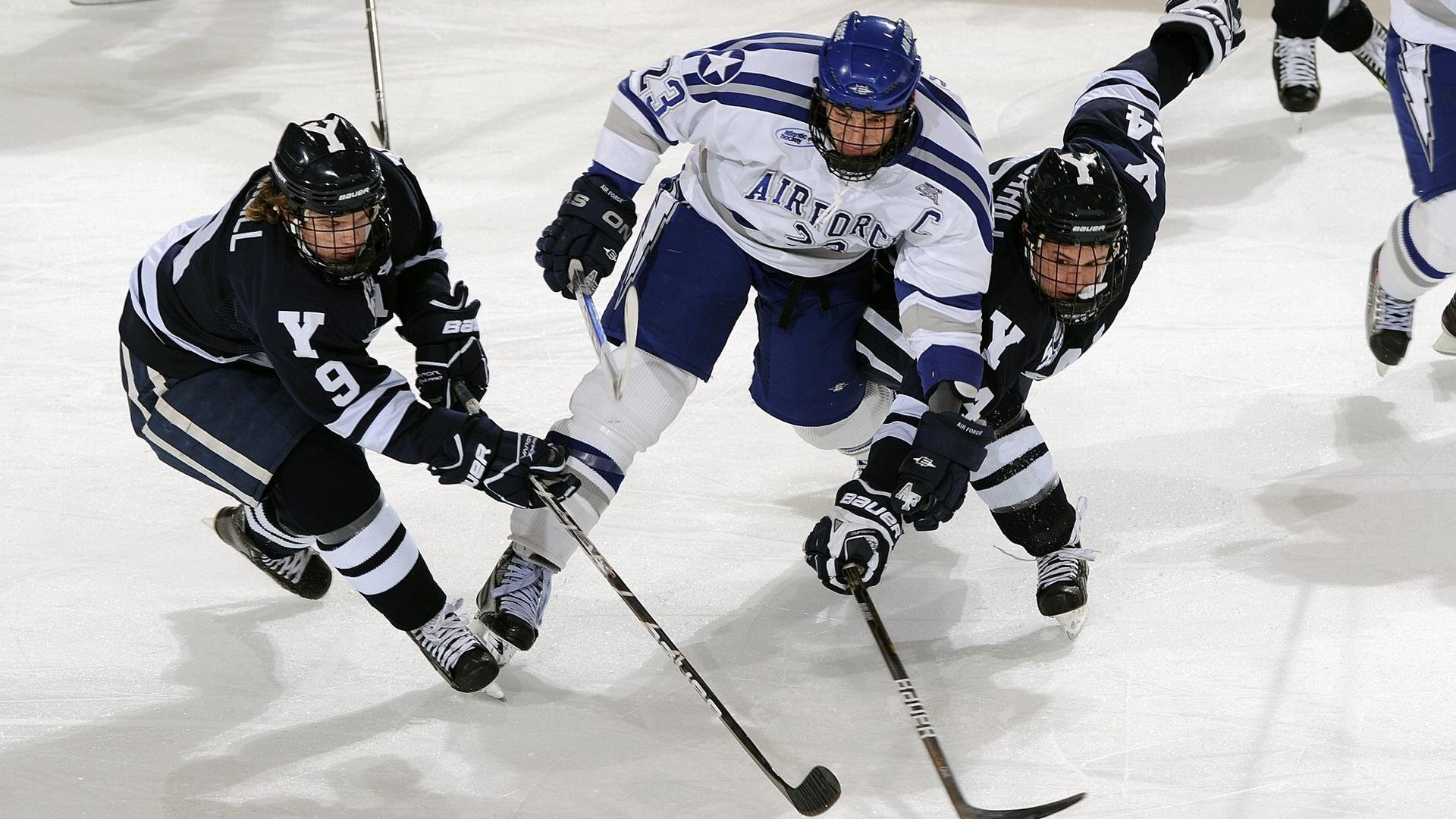 骑士强行终结尼克斯，班凯罗压力下完成爆发，一场定义未来的战役