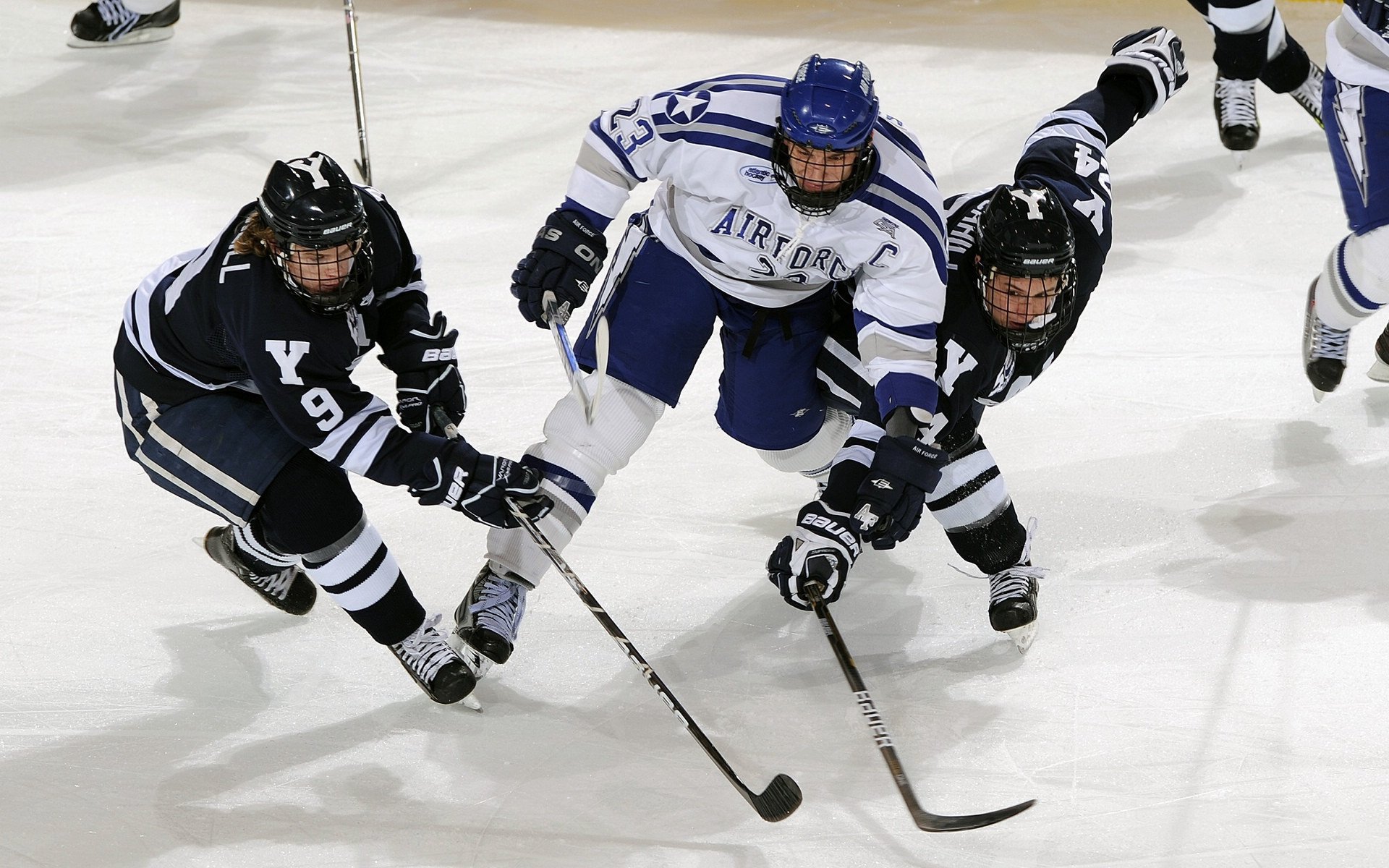 南美足球新秩序，玻利维亚掀翻巴拉圭，布雷默成为关键先生